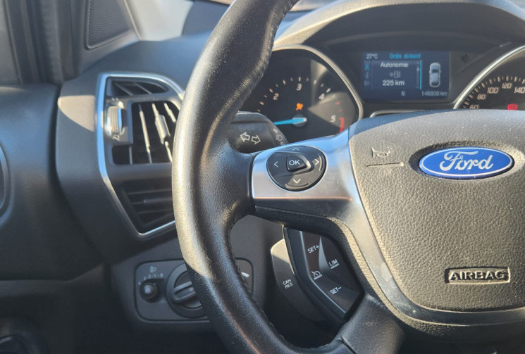 Ford Kuga II 2.0 TDCi  4X2 140 TREND / TRÉS BON ÉTAT / GARANTIE 12 MOIS 