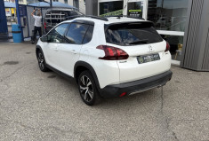 Peugeot 2008 (2) 1.6 BlueHDI 120 GT line - Grip Control
