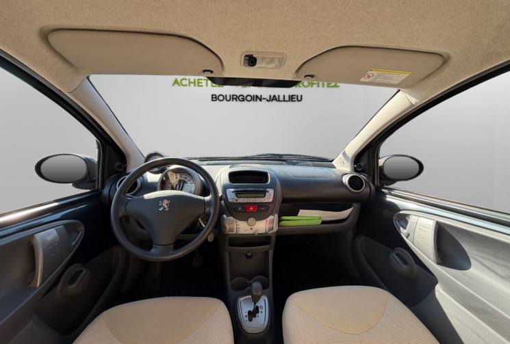 Peugeot 107 1.0 / 68 CH / TRENDY  / BVA