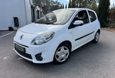 Renault Twingo 1.2i 16v 75cv Clim / petit prix / 155000km / 2010