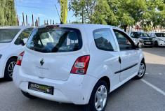 Renault Twingo 1.2i 16v 75cv Clim / petit prix / 155000km / 2010