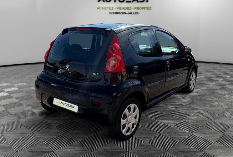 Peugeot 107 1.0 / 68 ch / Plaisir / CLIM