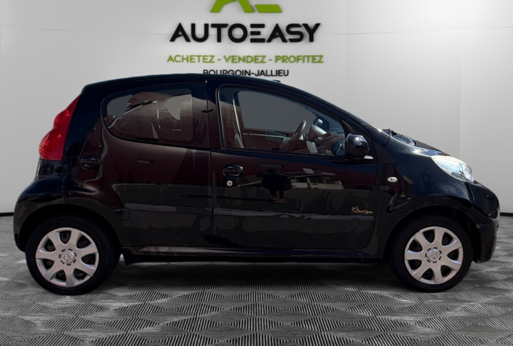 Peugeot 107 1.0 / 68 ch / Plaisir / CLIM