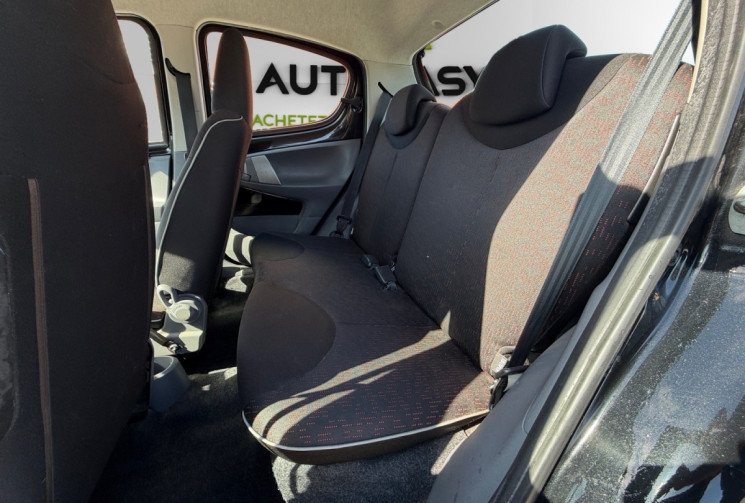 Peugeot 107 1.0 / 68 ch / Plaisir / CLIM