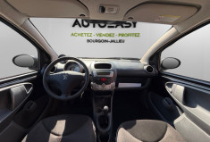 Peugeot 107 1.0 / 68 ch / Plaisir / CLIM