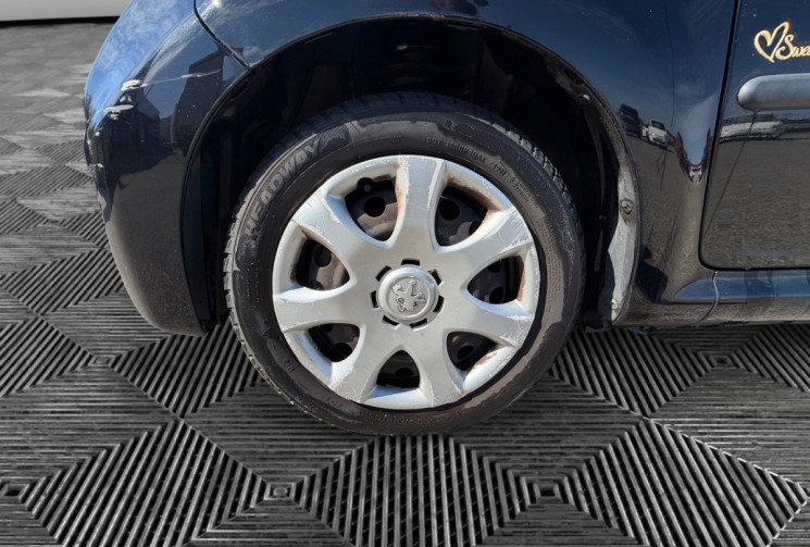 Peugeot 107 1.0 / 68 ch / Plaisir / CLIM
