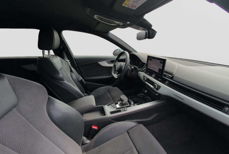 Audi A4 45 tdi V6 3.0 quattro 231 cv S line bva8 / FR / entretien audi