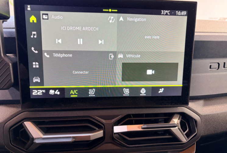 Dacia Duster ECO-G 1.0 TCe -GPL/ESS 100 CV - JOURNEY - 1ER MAIN - ATTELAGE + SIEGES CHAUFFANT