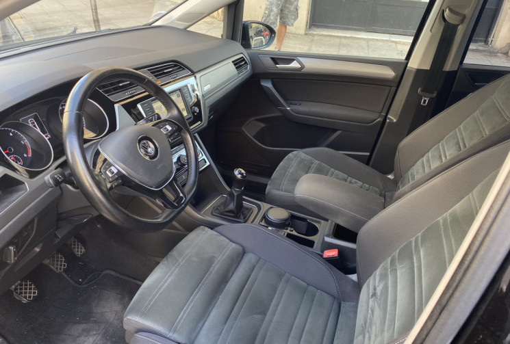 Volkswagen Touran  II 1.6 TDI 115 CH Confortline 7 PLACES DISTRI OK
