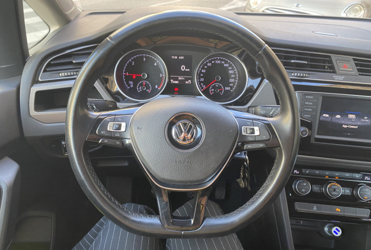 Volkswagen Touran  II 1.6 TDI 115 CH Confortline 7 PLACES DISTRI OK