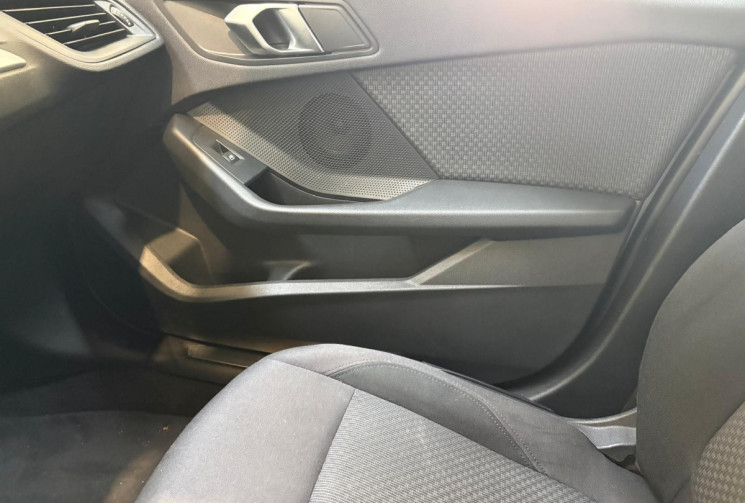 BMW Série 1 116d 116CH BUSINESS DESIGN BOITE AUTO DKG7 FULL ENTRETIEN