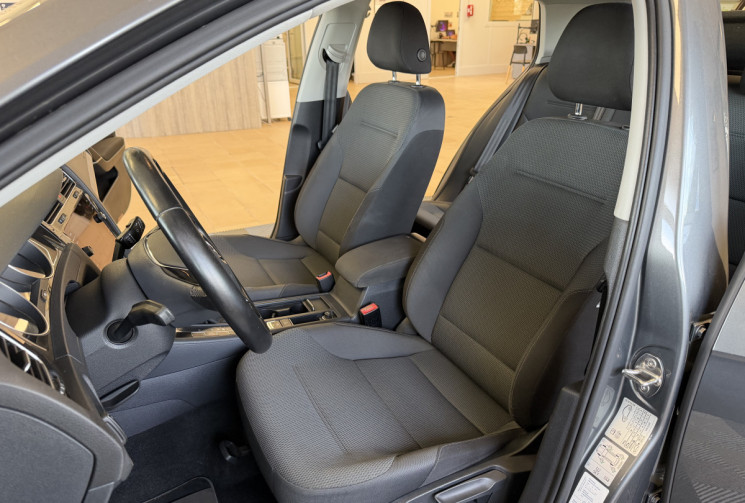 Volkswagen Golf PHASE 2 1.6 TDI BLUEMOTION 115 DSG7 BUSINESS / VIDANGE DE BOITE A JOUR 