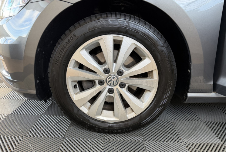 Volkswagen Golf PHASE 2 1.6 TDI BLUEMOTION 115 DSG7 BUSINESS / VIDANGE DE BOITE A JOUR 