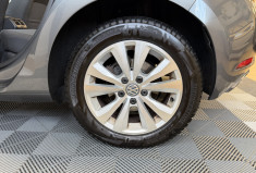 Volkswagen Golf PHASE 2 1.6 TDI BLUEMOTION 115 DSG7 BUSINESS / VIDANGE DE BOITE A JOUR 