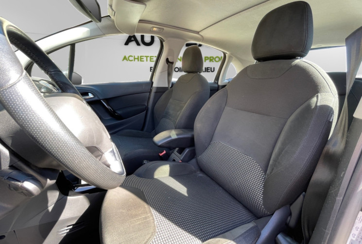 Citroën C3 1.2 / 82 CH / EXCLUSIVE / DISTRIBUTION A JOUR