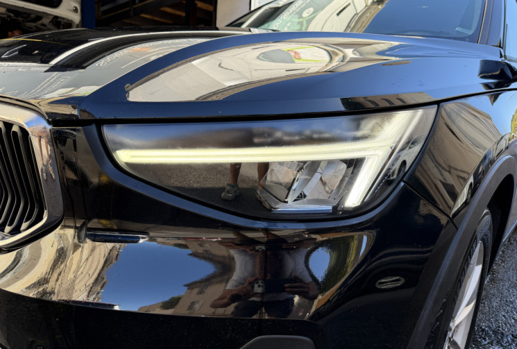 Volvo XC40 B3 2.0 16V Mild-Hybrid DKG7 163 cv / Origine France 1er main / LAO possible 