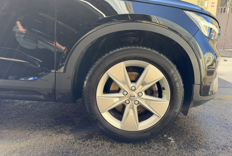 Volvo XC40 B3 2.0 16V Mild-Hybrid DKG7 163 cv / Origine France 1er main / LAO possible 