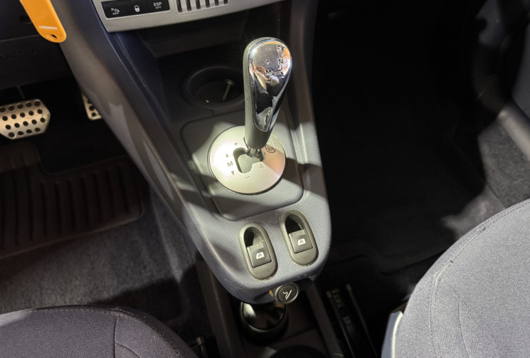 Peugeot 1007 GARANTIE 1 AN 1.6 i 110cv