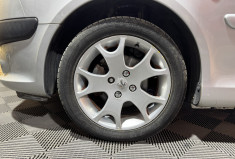 Peugeot 1007 GARANTIE 1 AN 1.6 i 110cv
