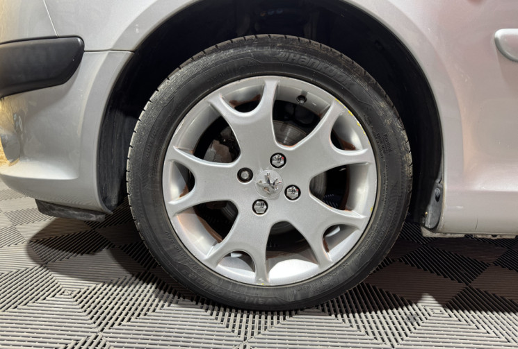 Peugeot 1007 GARANTIE 1 AN 1.6 i 110cv