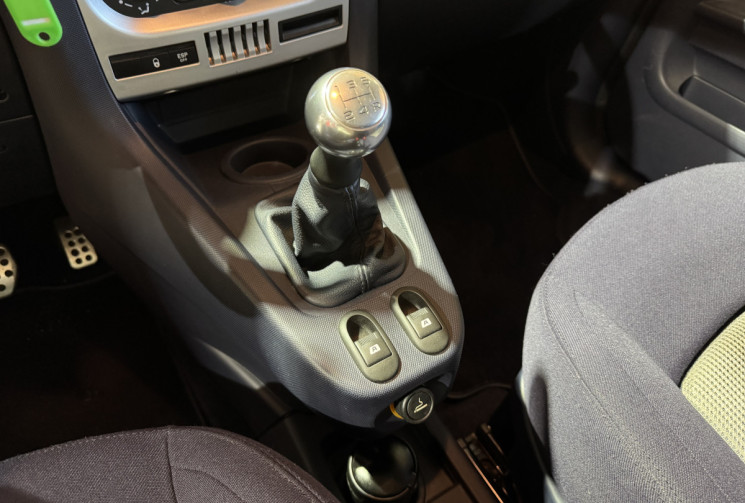 Peugeot 1007 GARANTIE 1 AN 1.4 i 75CV