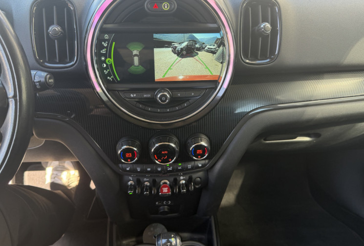 Mini Countryman S 192 ALL4 BVA8 finition Red Hot Chili