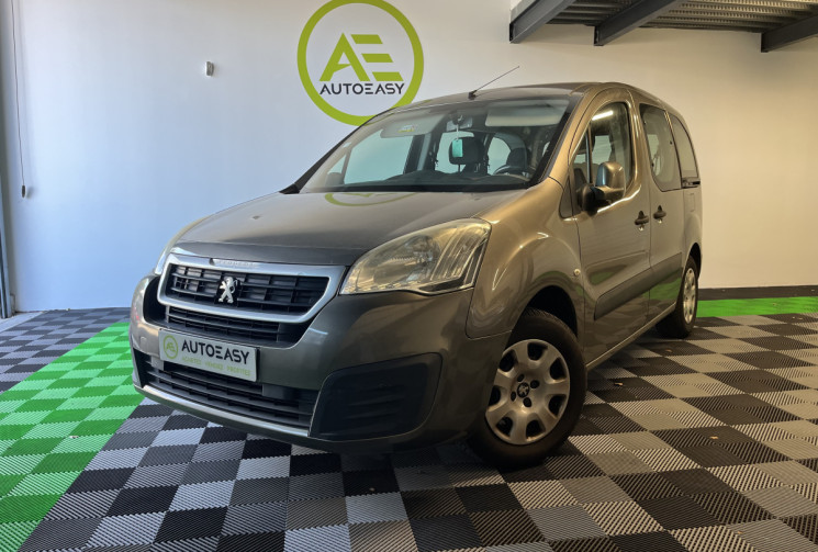 Peugeot PARTNER TEPEE 1.6 Blue HDI 100 Active  / 5 PLACE / DISTRIBUTION OK / BOITE AUTO