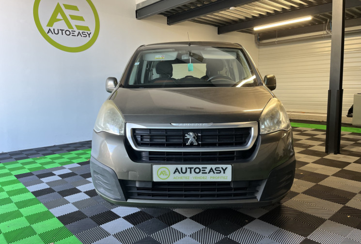 Peugeot PARTNER TEPEE 1.6 Blue HDI 100 Active  / 5 PLACE / DISTRIBUTION OK / BOITE AUTO
