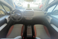 Peugeot PARTNER TEPEE 1.6 Blue HDI 100 Active  / 5 PLACE / DISTRIBUTION OK / BOITE AUTO