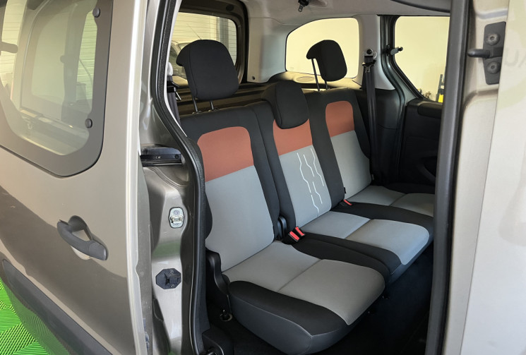 Peugeot PARTNER TEPEE 1.6 Blue HDI 100 Active  / 5 PLACE / DISTRIBUTION OK / BOITE AUTO