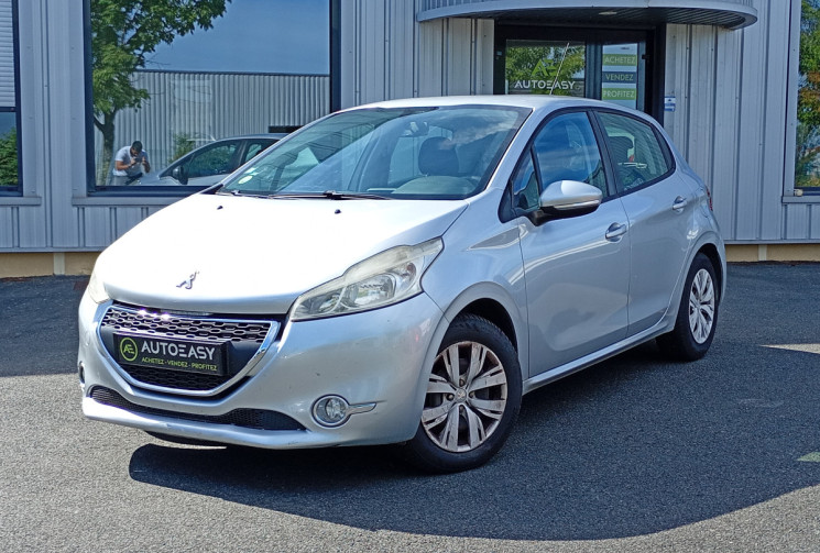 Peugeot 208 5 Portes 1.4 HDi FAP 68 cv *Distribution Faite *Très bien entretenue