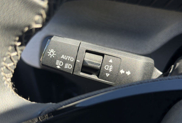 Citroën C3 Aircross Hybrid 136ch PLUS EAT8 - MOTEUR A CHAINE