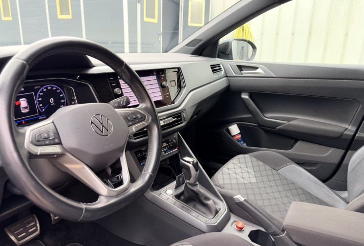 Volkswagen Taigo 1.0 TSI DSG7 110 ch R-Line-Entretiens à jour-Caméra Av et Ar-Apple Carplay