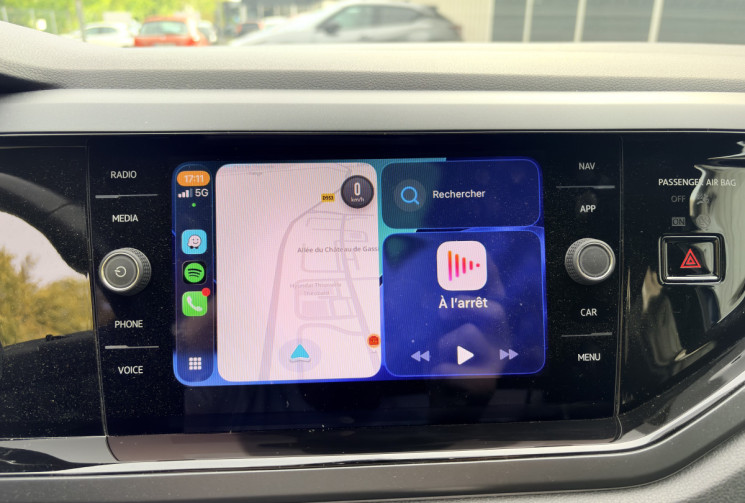 Volkswagen Taigo 1.0 TSI DSG7 110 ch R-Line-Entretiens à jour-Caméra Av et Ar-Apple Carplay