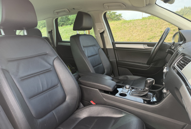 Volkswagen Touareg 3.0 V6 TDI 262Ch BlueMotion Carat Tiptronic 8