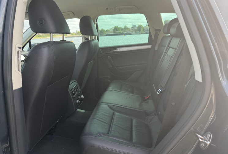 Volkswagen Touareg 3.0 V6 TDI 262Ch BlueMotion Carat Tiptronic 8