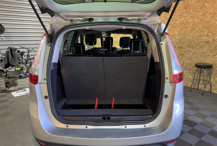 Renault GRAND SCENIC Grand Scénic III 7 PLACES Phase 2 1.6 dCi 131 cv