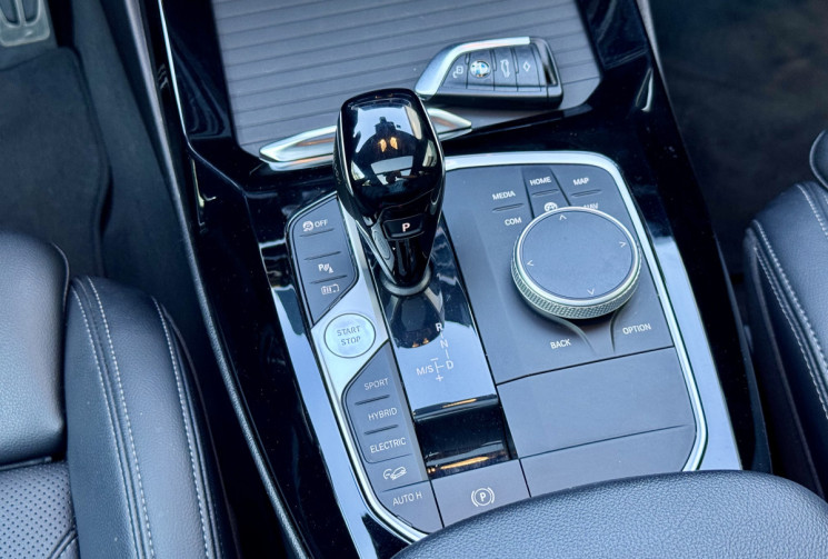 BMW X3 M Sport 30e 292 xDrive G01 LCI / Toit ouvrant / Attelage / Carplay / Sieges chauffants