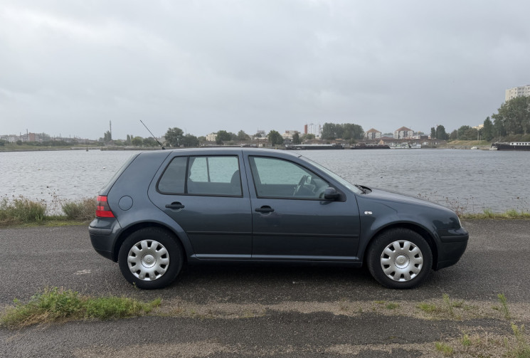 Volkswagen Golf GOLF IV 1.9TDI 101 Confort 5P