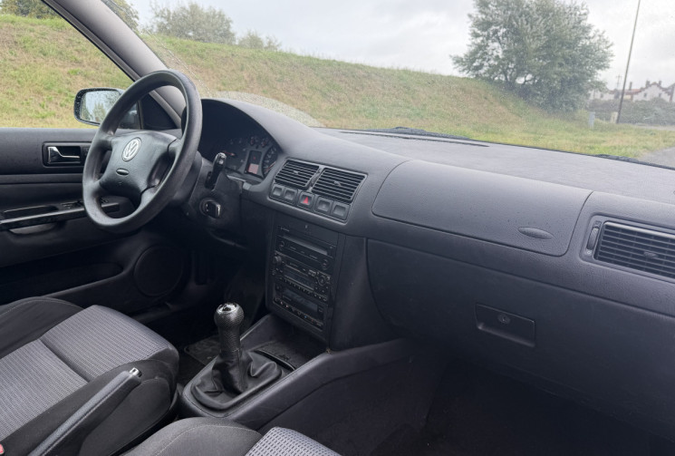 Volkswagen Golf GOLF IV 1.9TDI 101 Confort 5P
