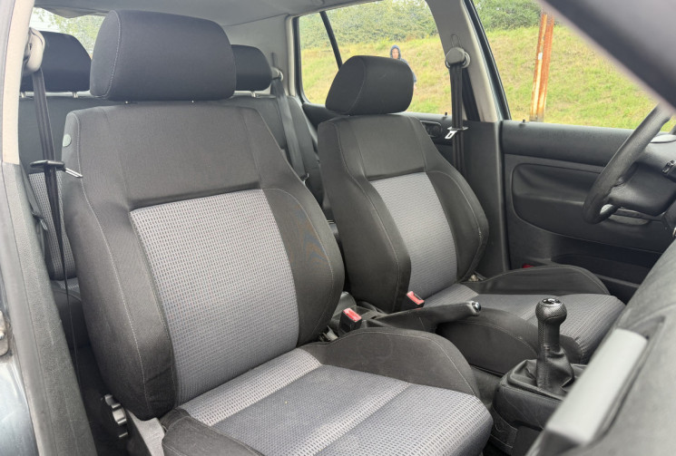 Volkswagen Golf GOLF IV 1.9TDI 101 Confort 5P