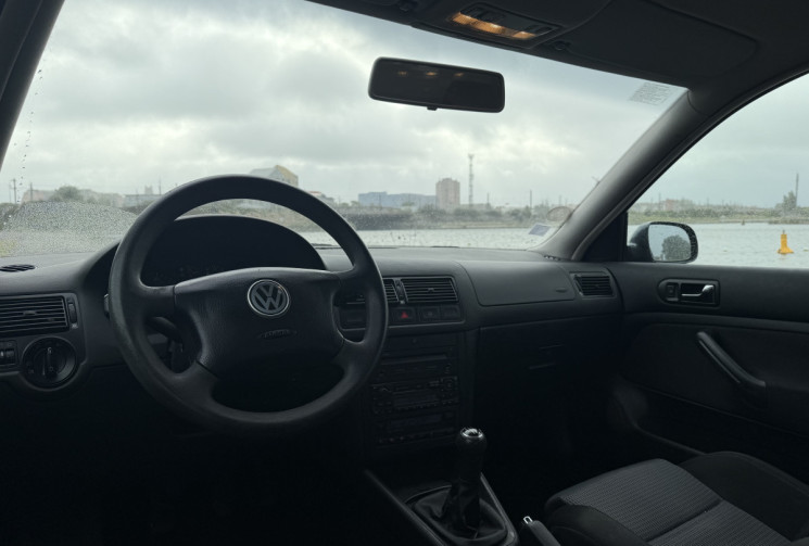 Volkswagen Golf GOLF IV 1.9TDI 101 Confort 5P
