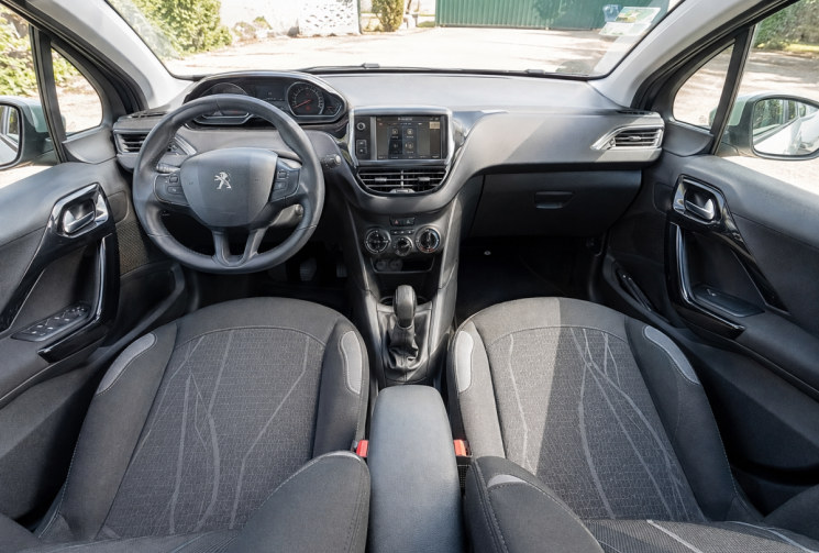 Peugeot 208 5 Portes 1.4 HDi FAP 68 cv *Distribution Faite *Très bien entretenue