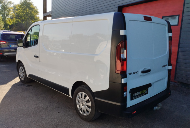 Renault Trafic III (2) Fourgon 2.0 BlueDCi 120 Grand Confort L1H1 1000kg / TVA récupérable