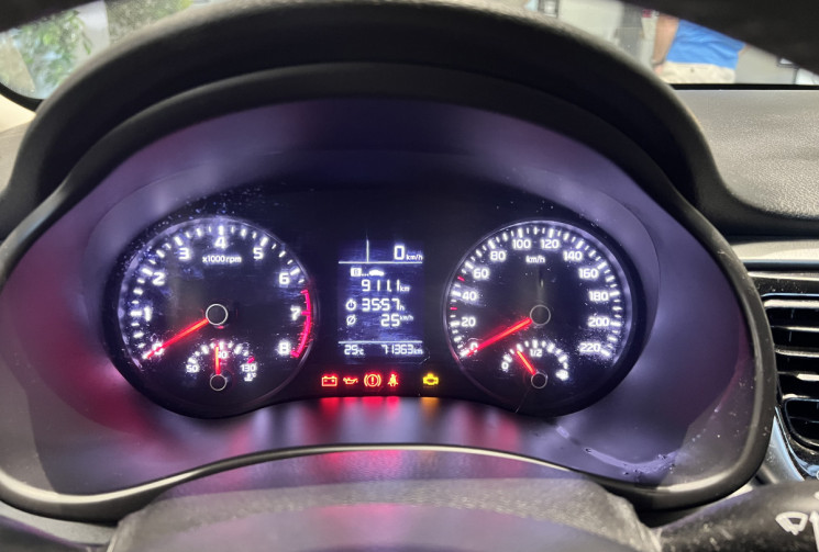 Kia RIO 1.2 84 CH MOTION BVM5 / MOTEUR A CHAINE