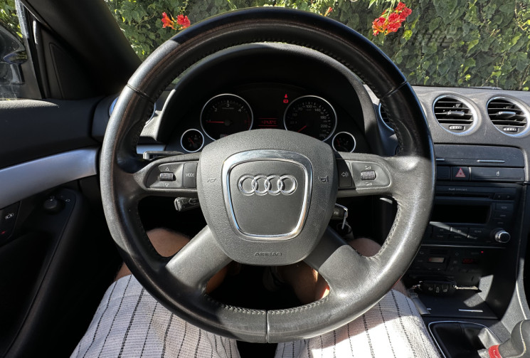 Audi A4 2.0 TDI DPF Advance Edition