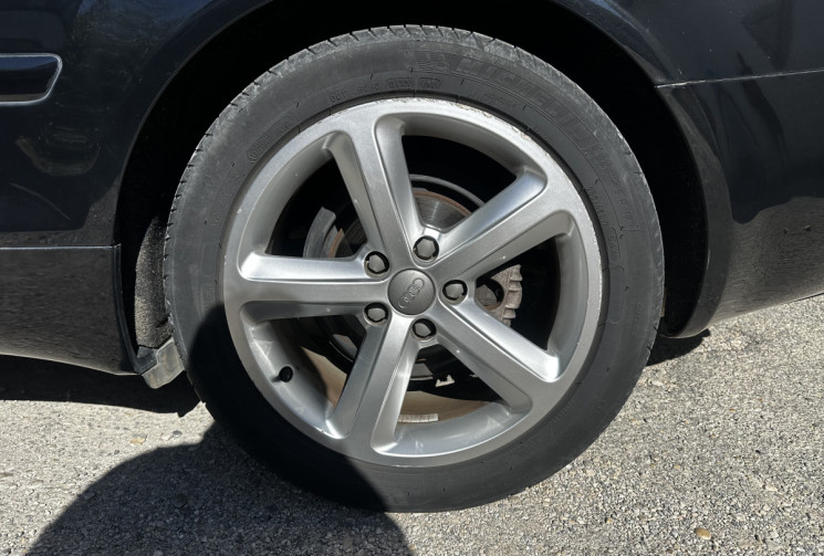Audi A4 2.0 TDI DPF Advance Edition