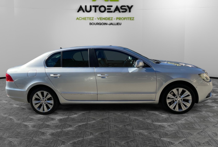 Skoda SUPERB II 2.0 TDI / 170 CH / ELEGANCE / BOITE AUTO / SUIVI COMPLET