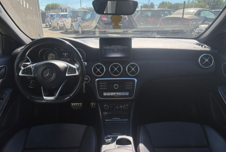 Mercedes Classe A 200d Phase 2 / Pack Fascination / Pack AMG / Toit Panoramique / Suivi ok