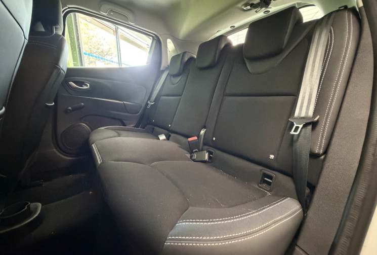Renault Clio IV 4 1.5 90 CH BUSINESS 5 P / 5 PL